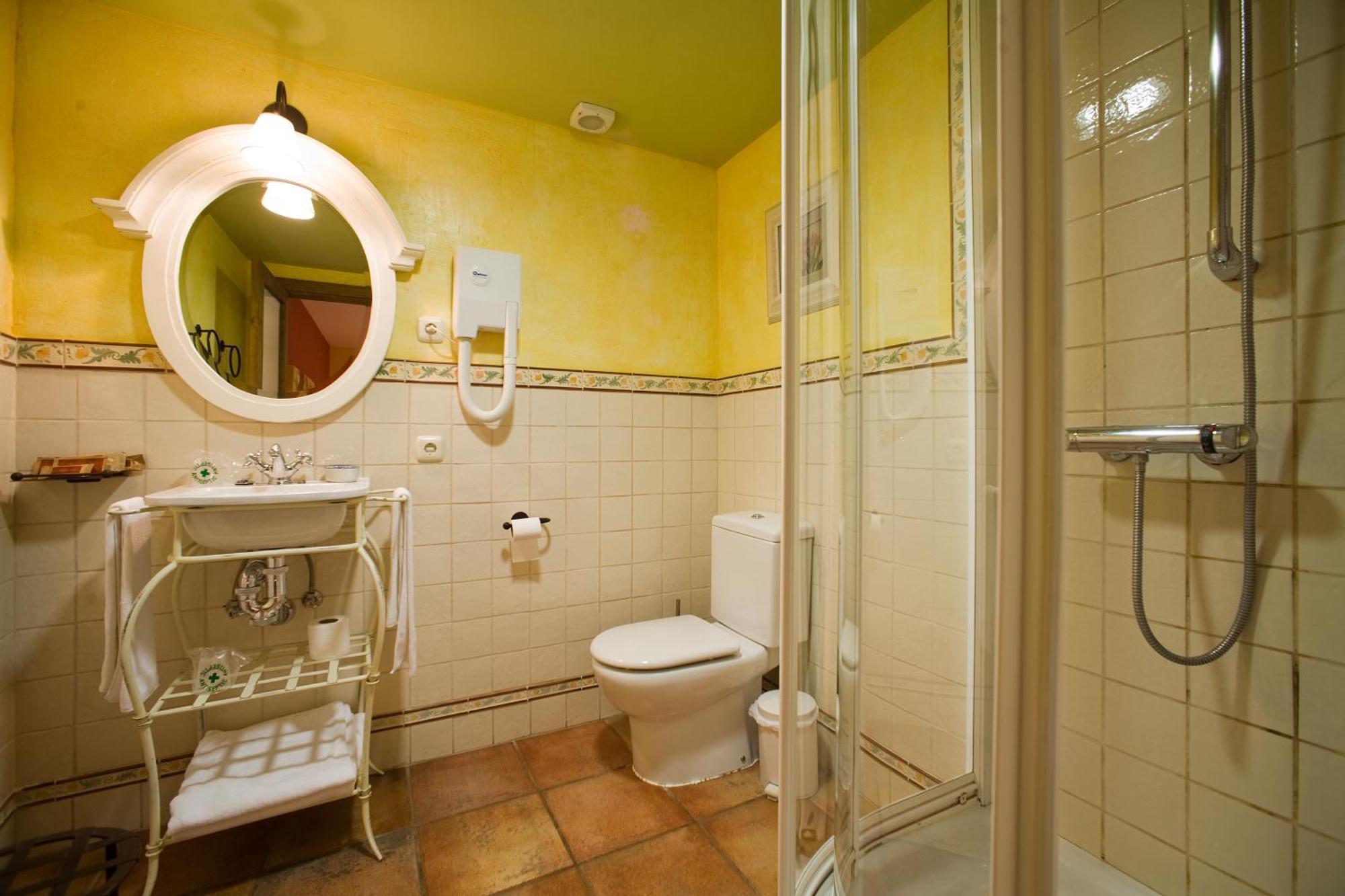 Hotel Rural El Almadiero Burgui Екстер'єр фото